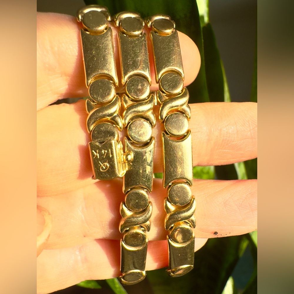 14k Reversible Screw Head link Necklace - Picture 6 of 6
